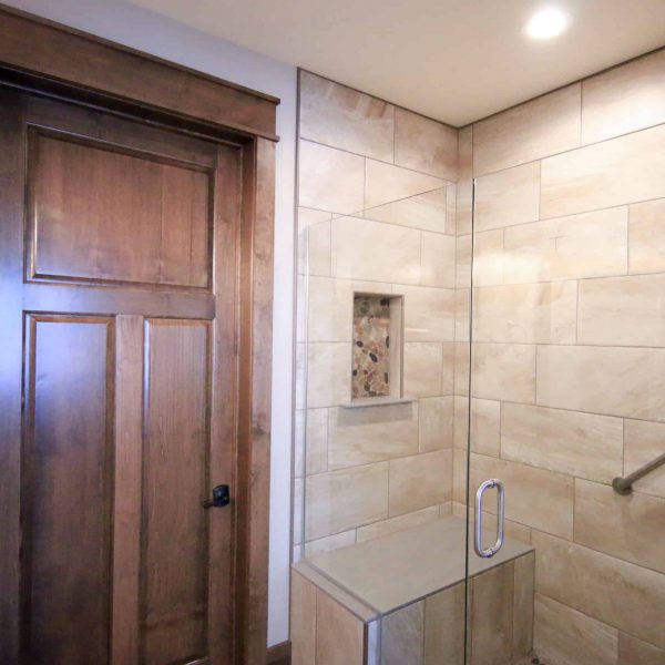 Wegner master bath close-up