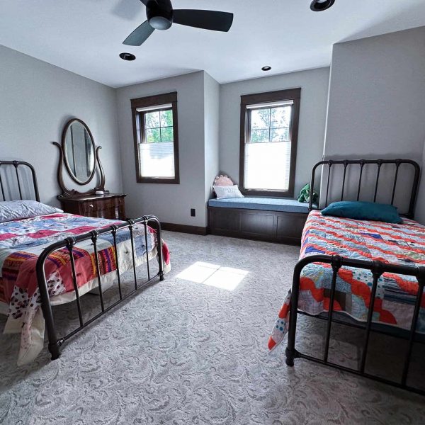 Spicer Home on Pelican Lake • Guest room