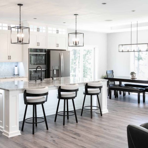 Dagenais Custom Built Home ∙