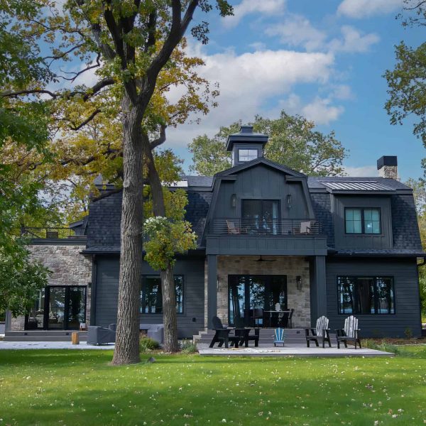 Zunich Home on Detroit Lake lakeside exterior