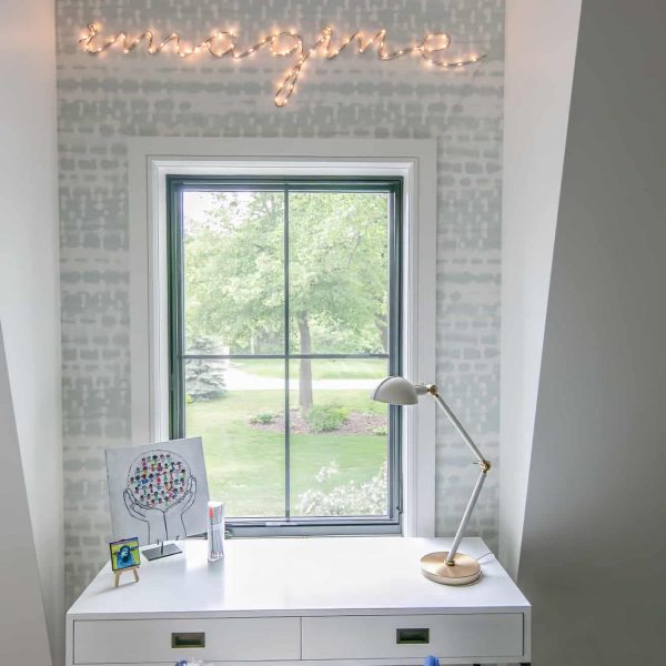 Zunich Home on Detroit Lake girl's room desk with window view