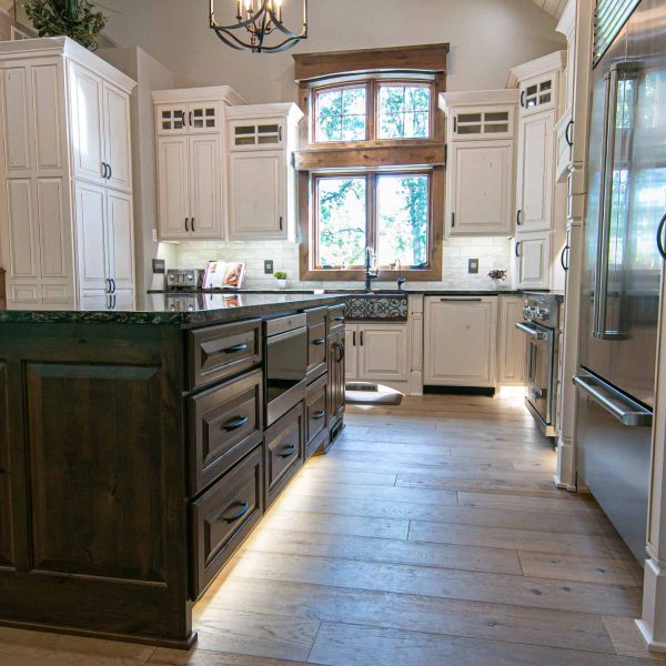 Briard Construction Model Home Kitchen Aisle