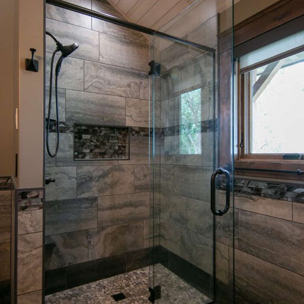 Briard Construction Model Home Master Bathroom Shower Close-up